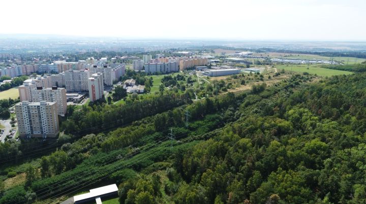 20231130_pod_krkavcem_vpravo_globus