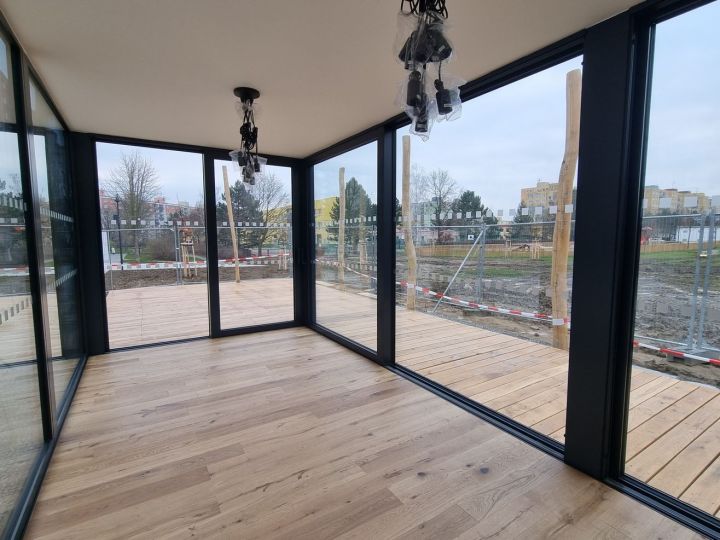 20240308_louka_za_skolou_po_otevreni_zacatek_brezna (3)