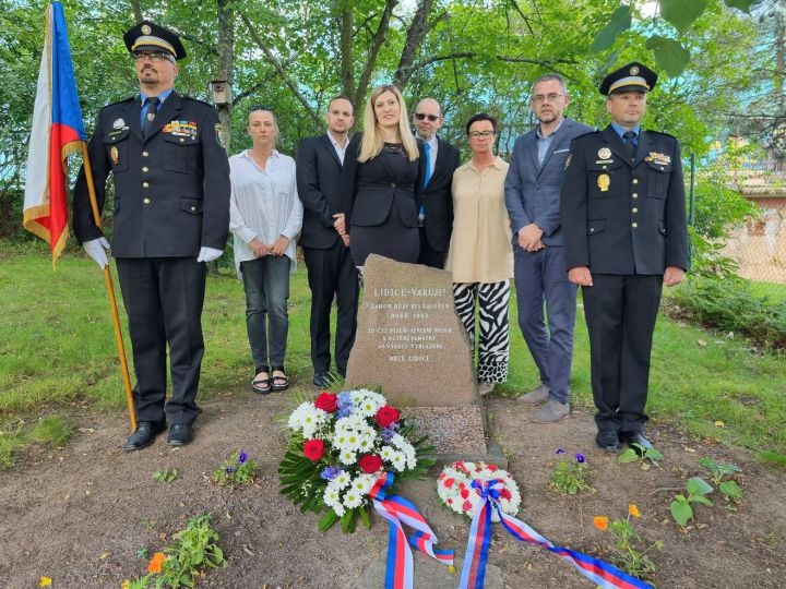 20240610_pietni_akt_lidice_varuji (38) 20240610_pietni_akt_lidice_varuji (38)