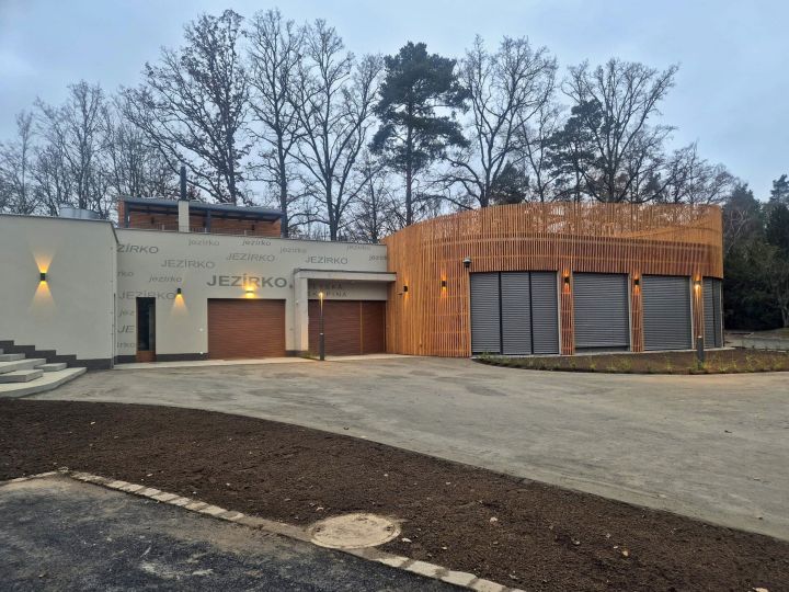 20251223_objekt_pro_detskou_skupinu_kosutecke_jezirko_foto_nosek (10) 20251223_objekt_pro_detskou_skupinu_kosutecke_jezirko_foto_nosek (10)